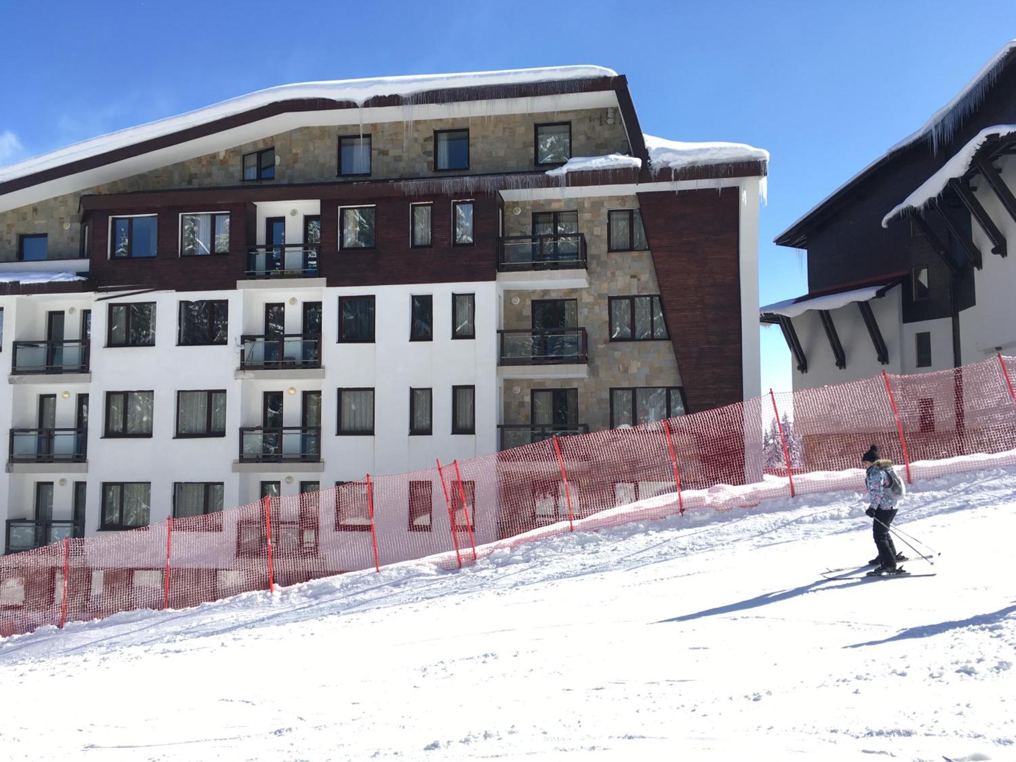 Stenata Huge Ski To Door Apartment Pamporovo Eksteriør bilde