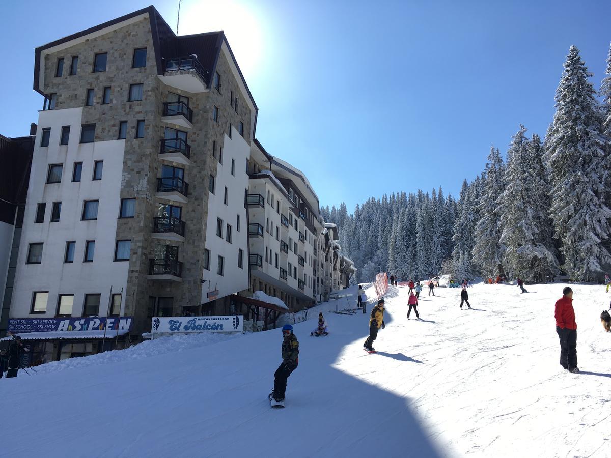 Stenata Huge Ski To Door Apartment Pamporovo Eksteriør bilde
